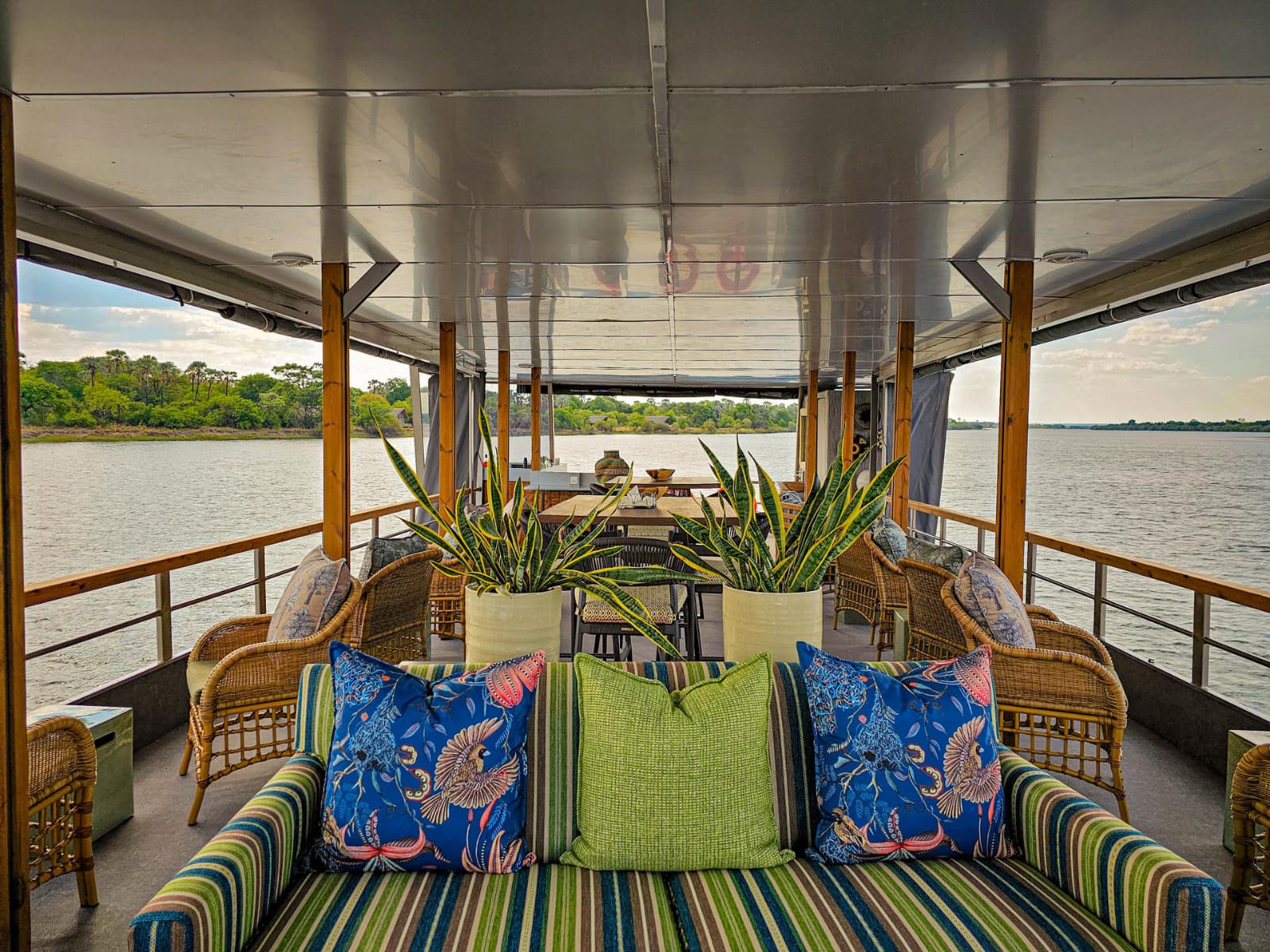 Zambezi River Boat Cruise gallery image 3