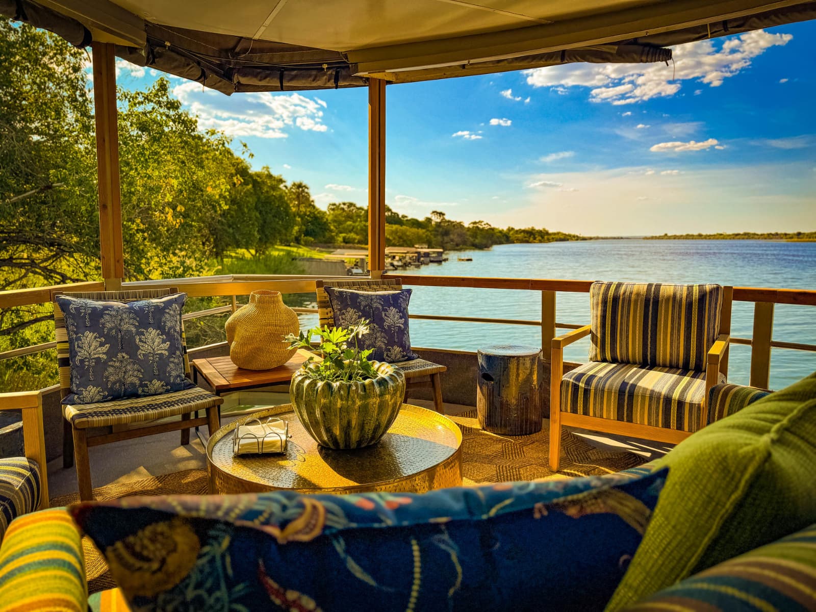 Zambezi River Boat Cruise gallery image 4